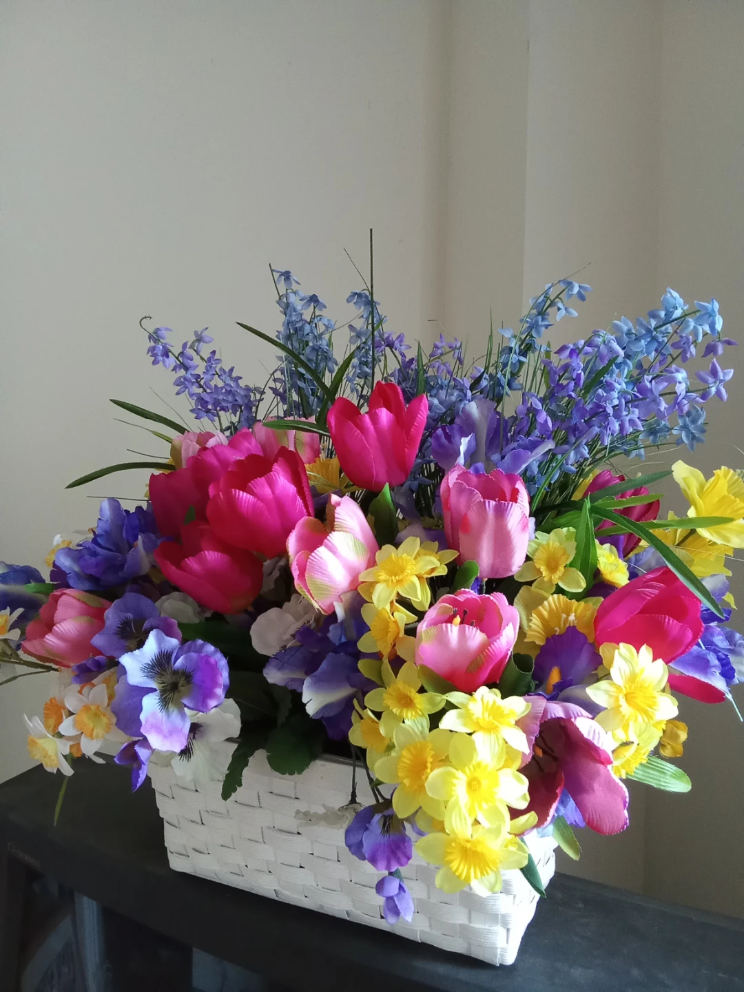 Artificial Spring Flower Arrangement in White Basket 🥕