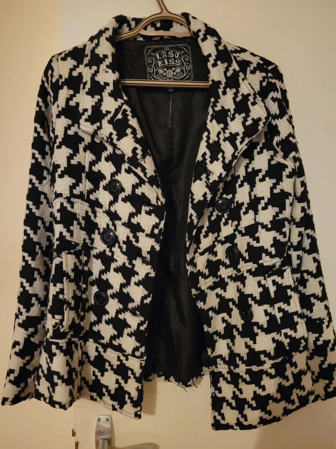 Last Kiss houndstooth blazer
