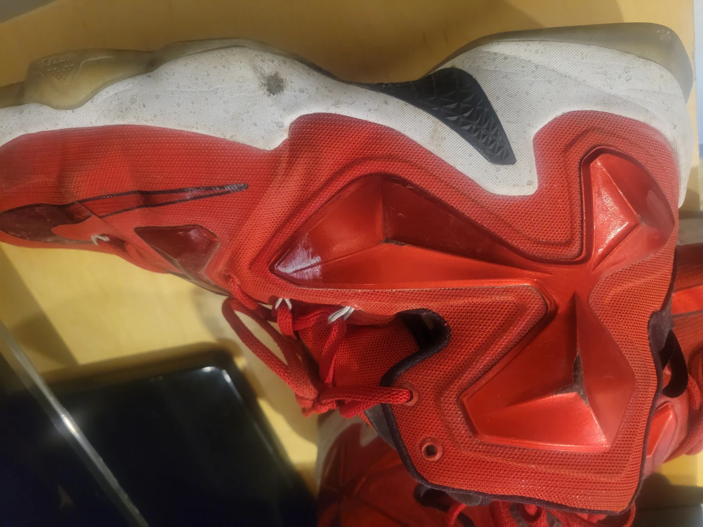 Nike Lebron XIII Red Basketball Shoes size 13 - photo 5