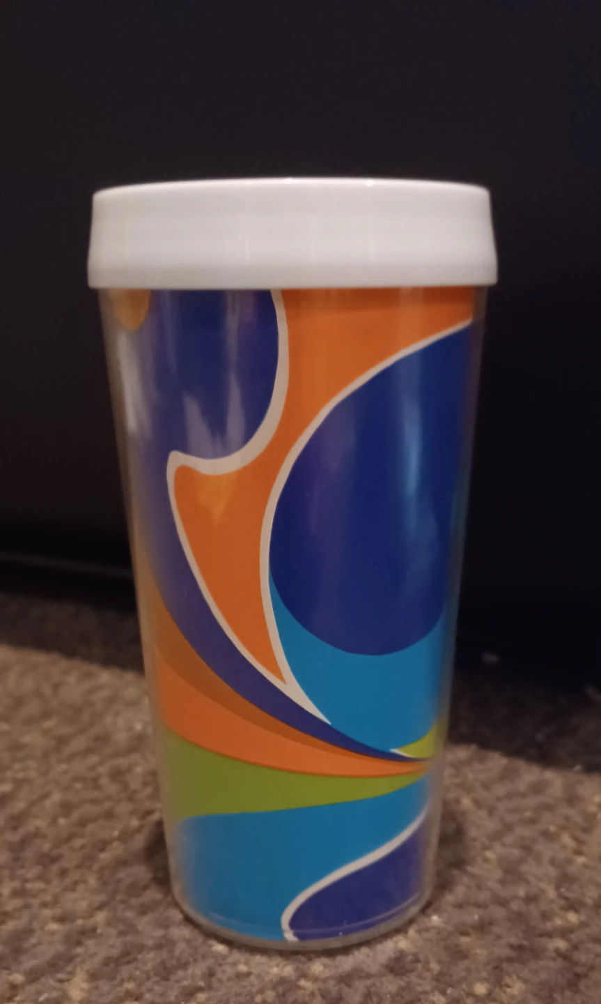 Vintage 1960s plastic cup - photo 3