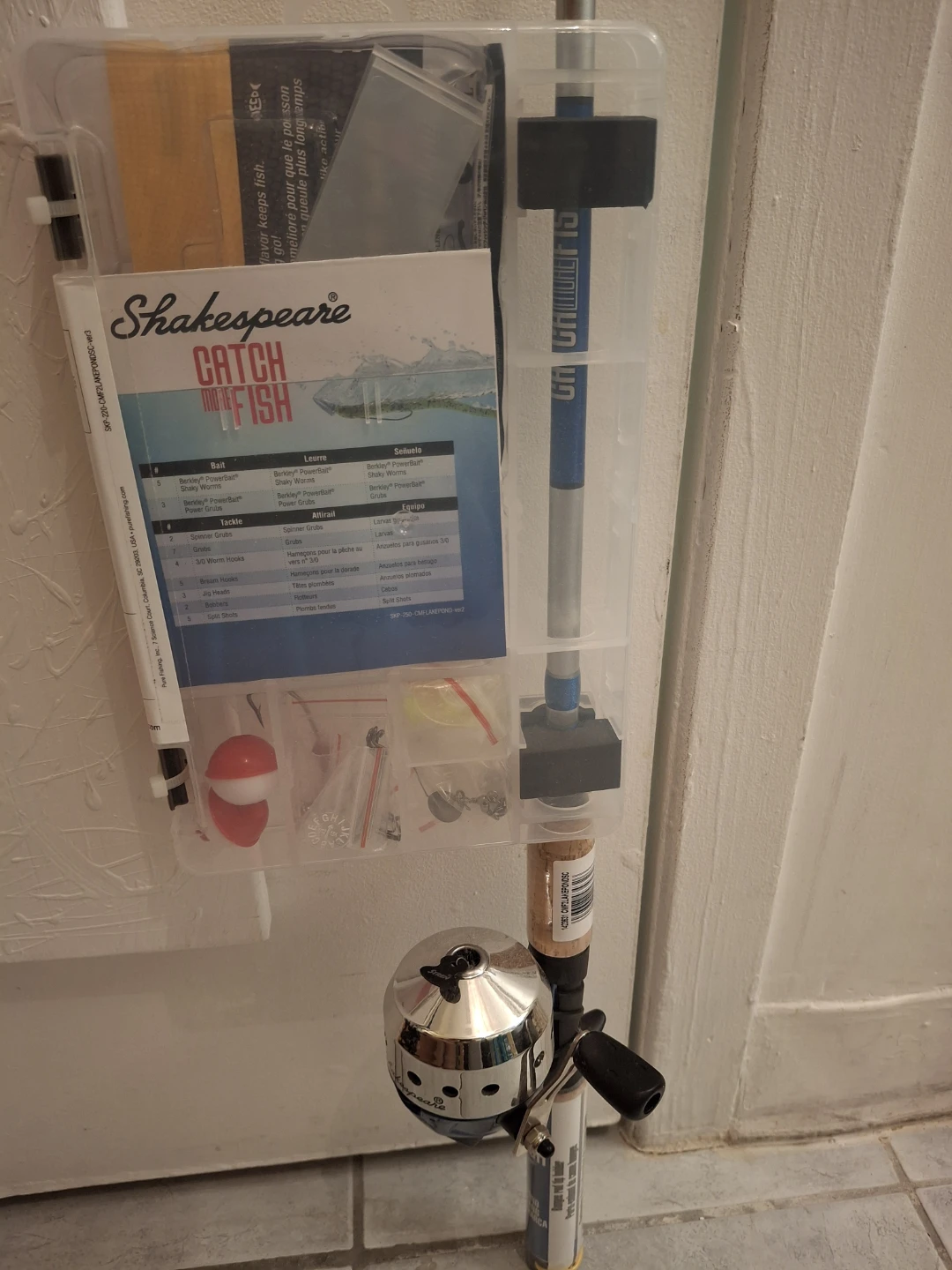 New Complete Fishing Kit - photo 2