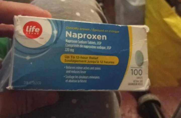 Life Brand Naproxen Sodium Tablets, 220 mg, 100 Caplets