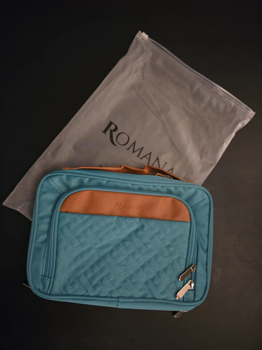 Jewelry and Toiletry Travel Organizer Bag - photo 2