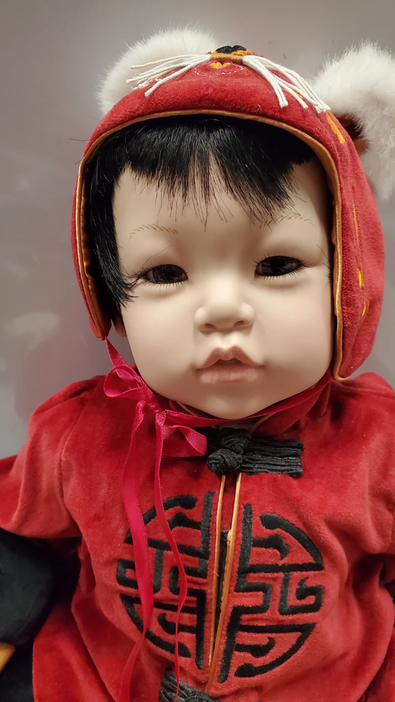 Miao Miao 22" Chinese New Year Doll - photo 3