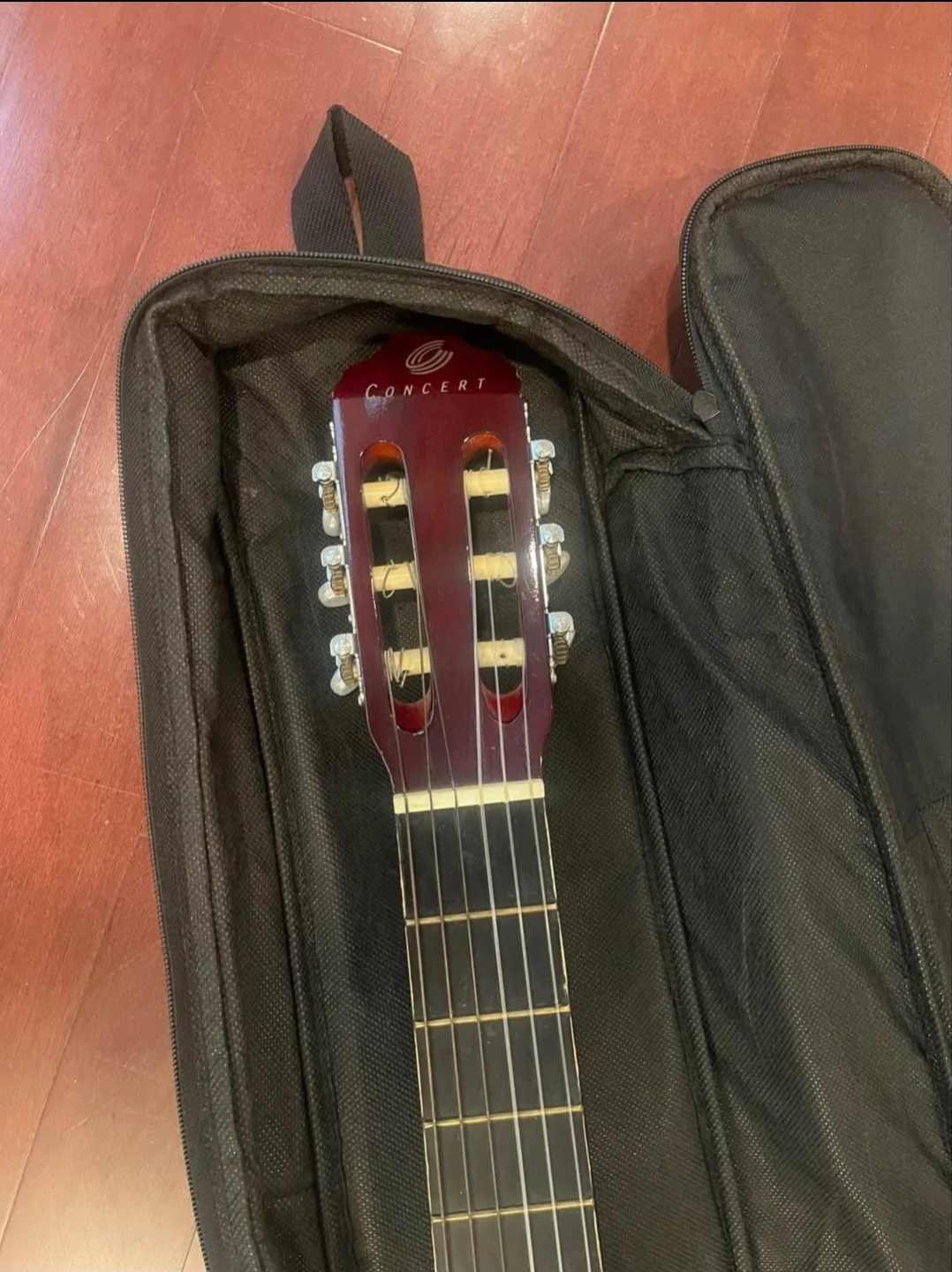 Guitar - photo 2