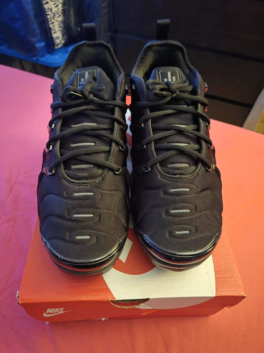 Nike Air Vapormax Plus Black Sneakers Size 11