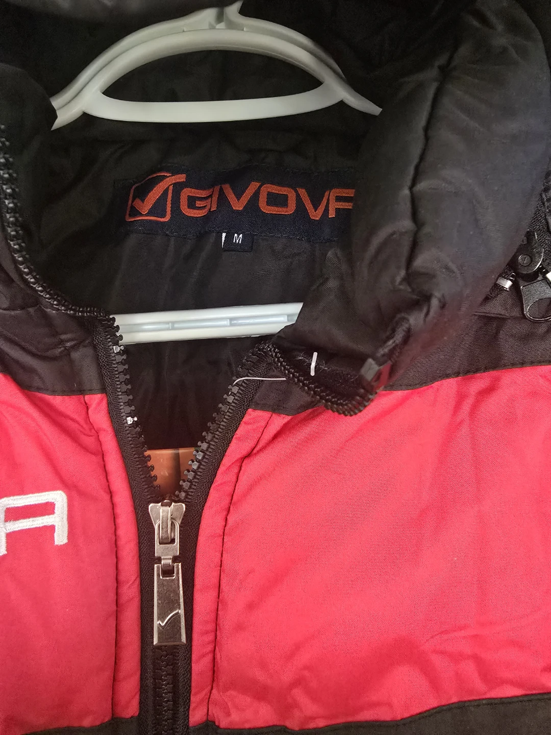 Givova Puffer Jacket - Black/Red - Size M - photo 3