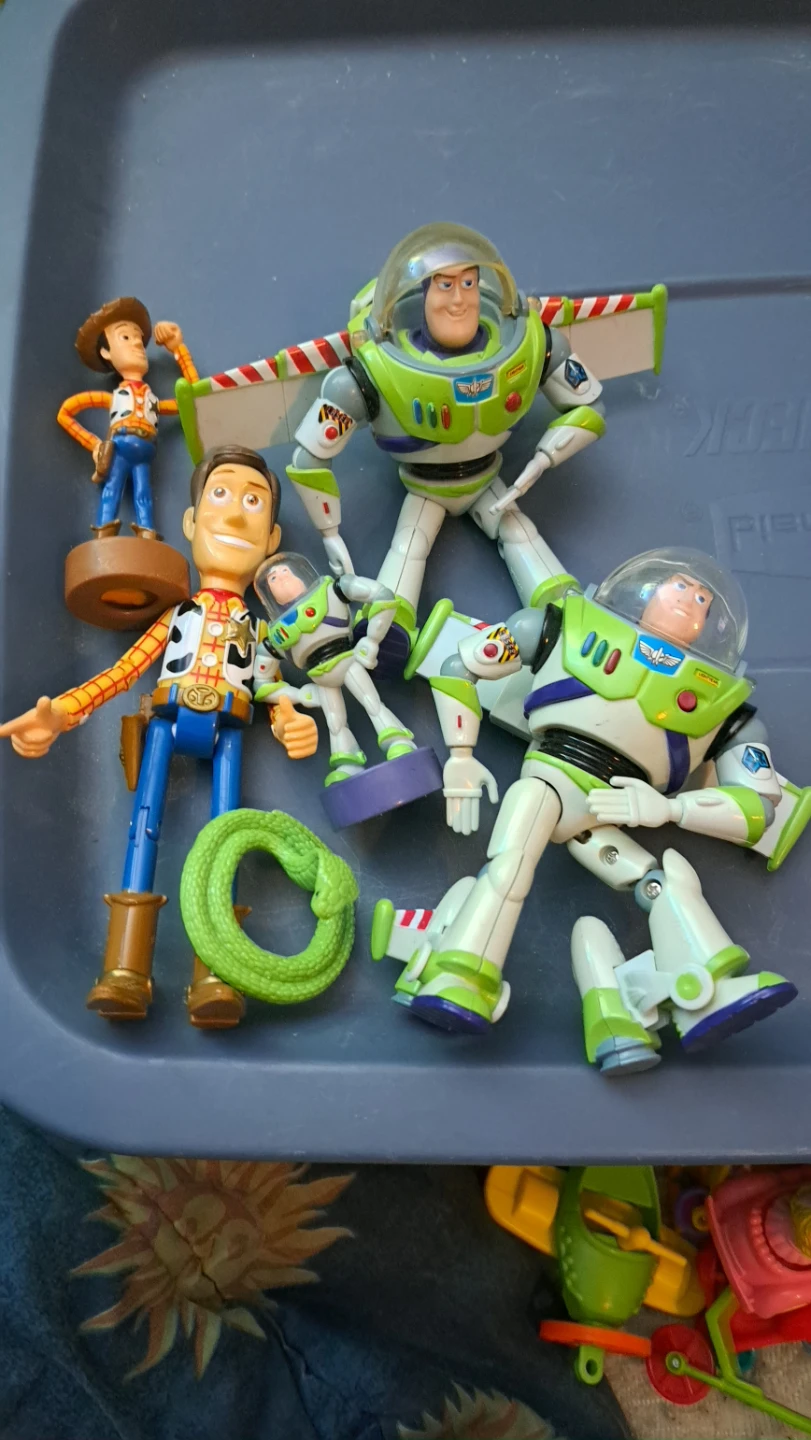 Vintage 1995/1996 Toy Story Woody / Buzz Lightyear Toys