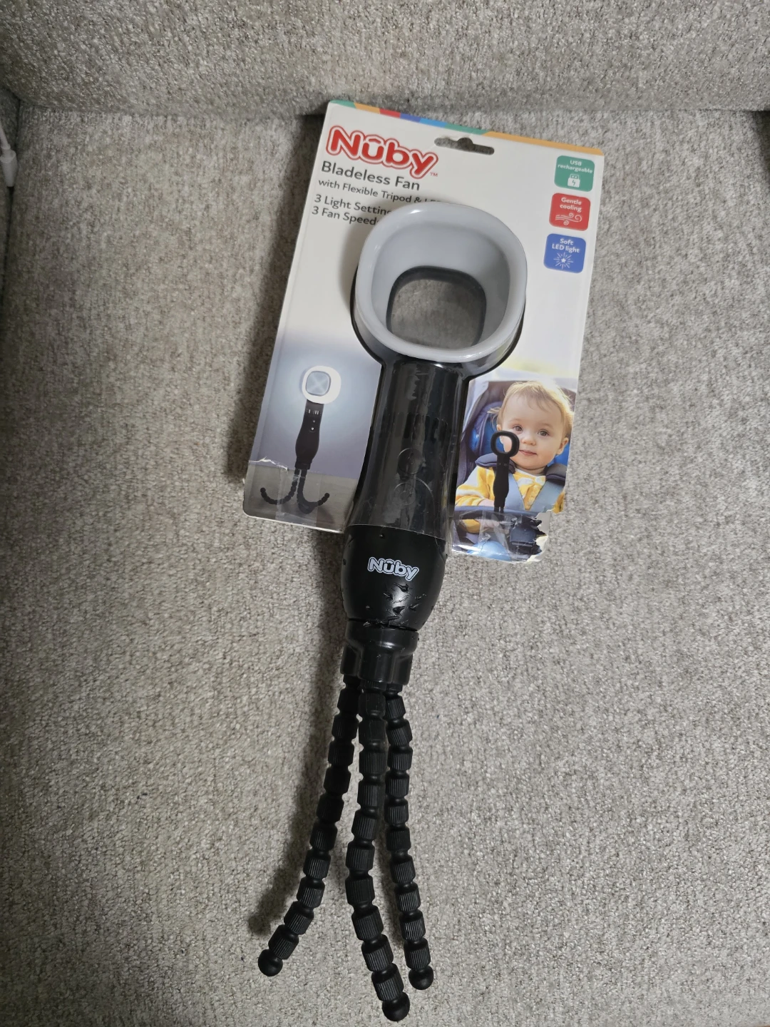 Nuby bladeless fan with flexible tripod