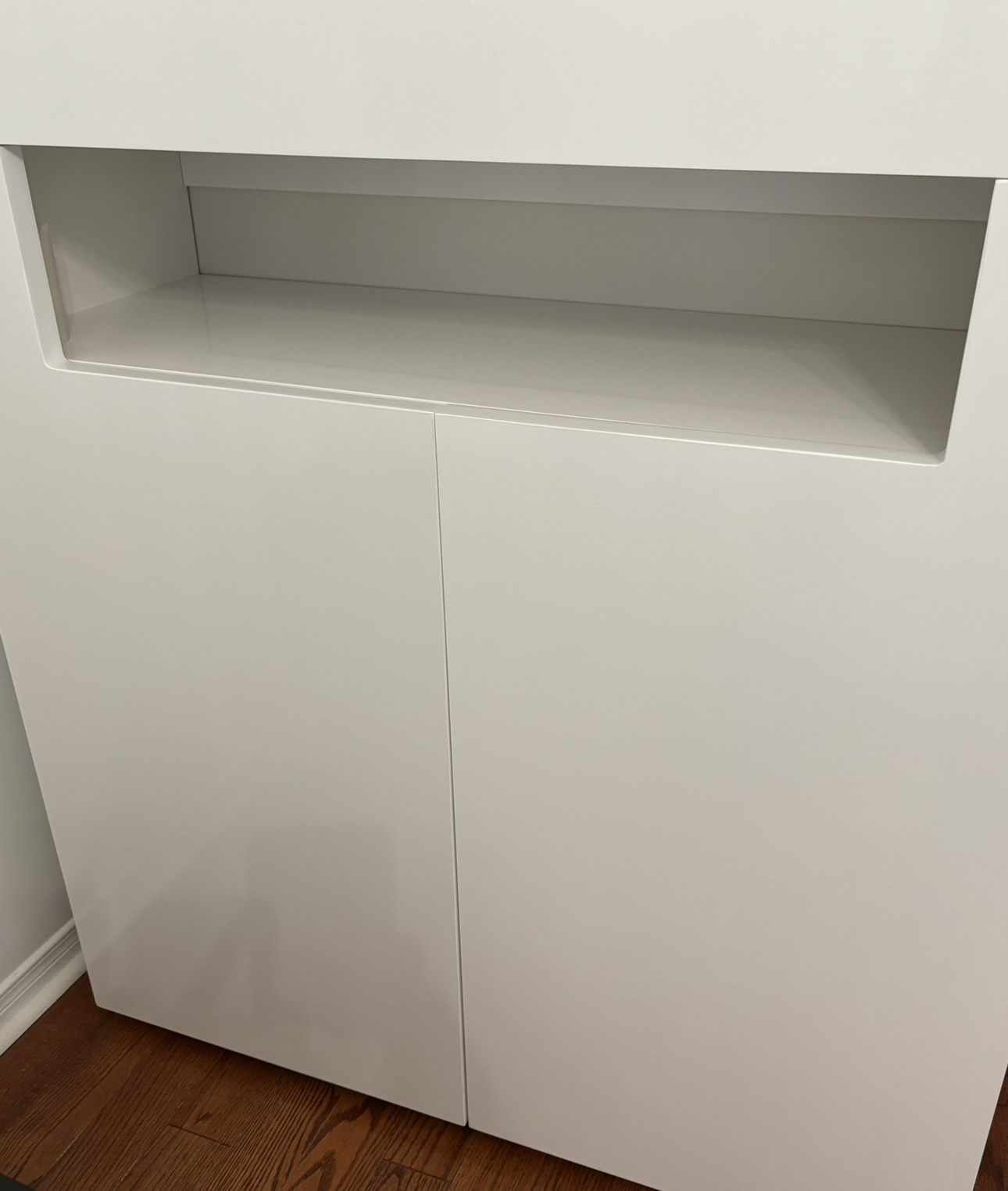 White Lacquer cabinet - photo 2