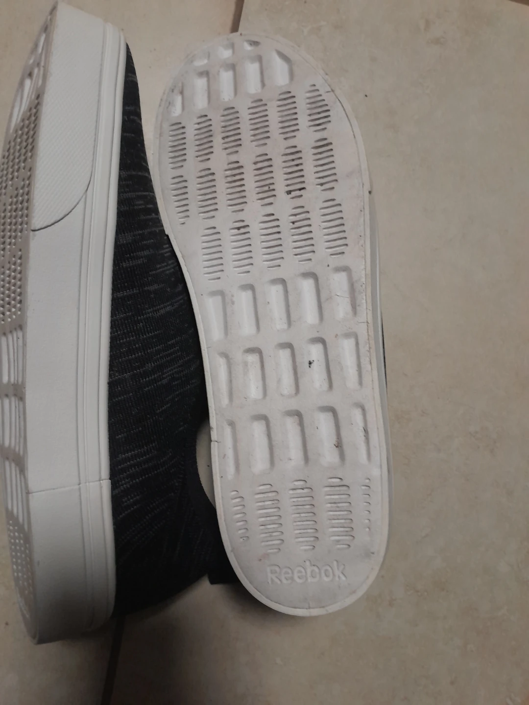 Reebok Women's Black Slip-On Memory Foam Shoes - Size 11 - photo 3