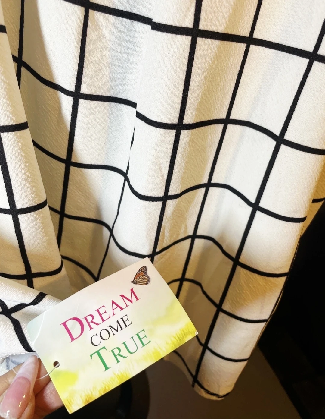 White Sleeveless Top with Black Grid Pattern - photo 2