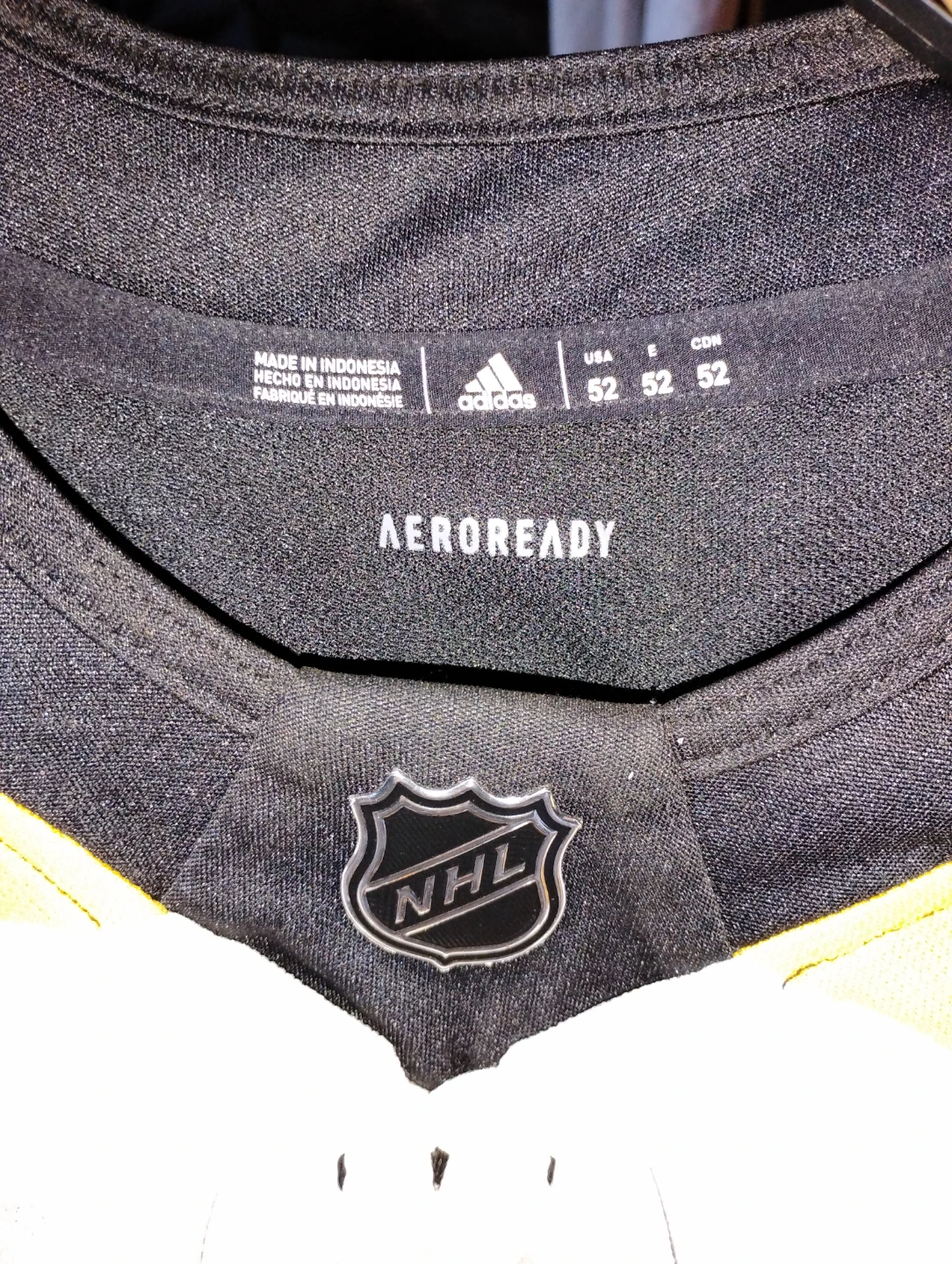 Adidas Boston Bruins NHL AEROREADY Hockey Jersey Size 52 - photo 2