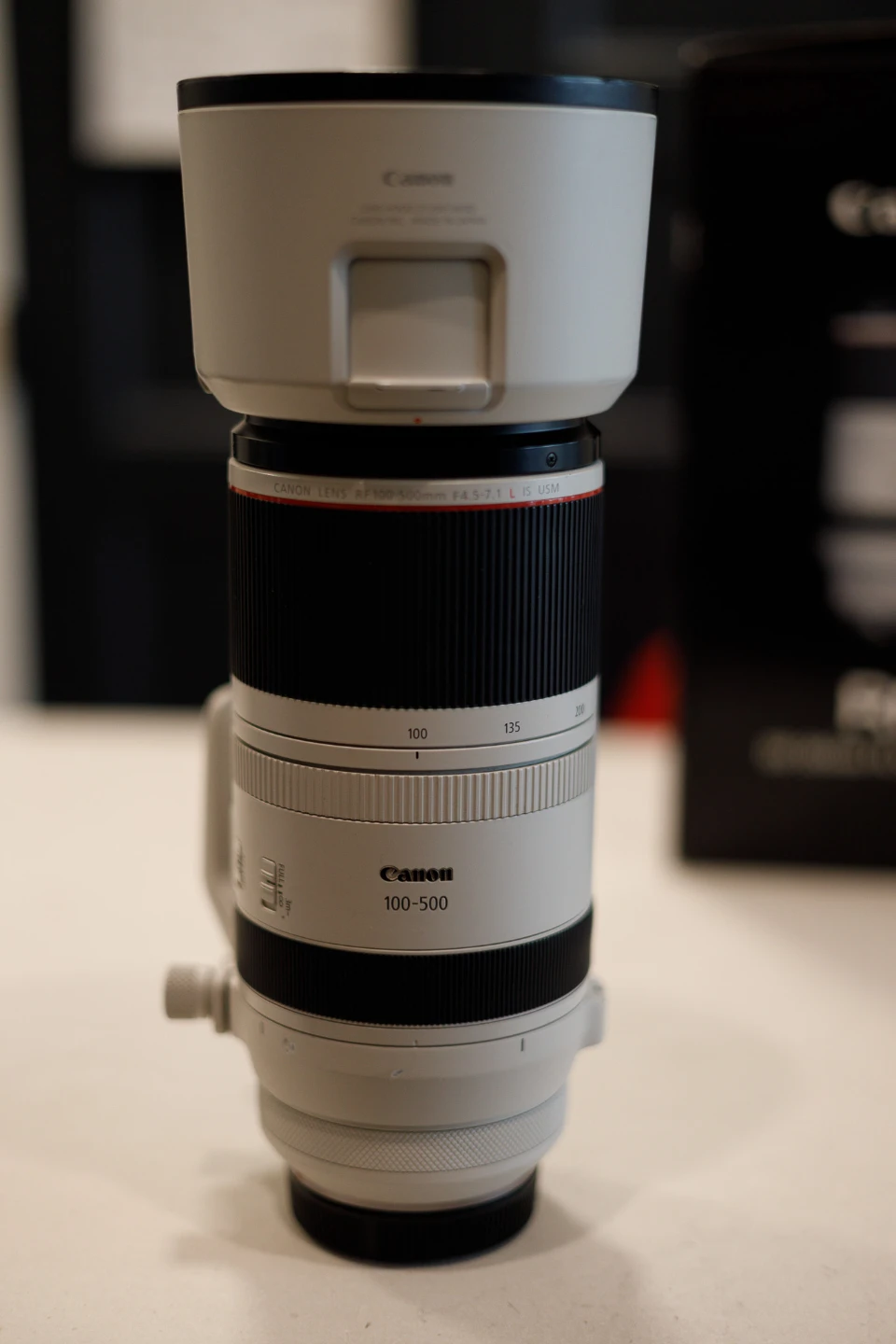 Canon RF 100-500mm f/4.5-7.1 L IS USM Lens - photo 2