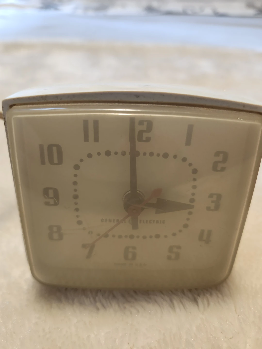 Vintage General Electric Alarm Clock - photo 4