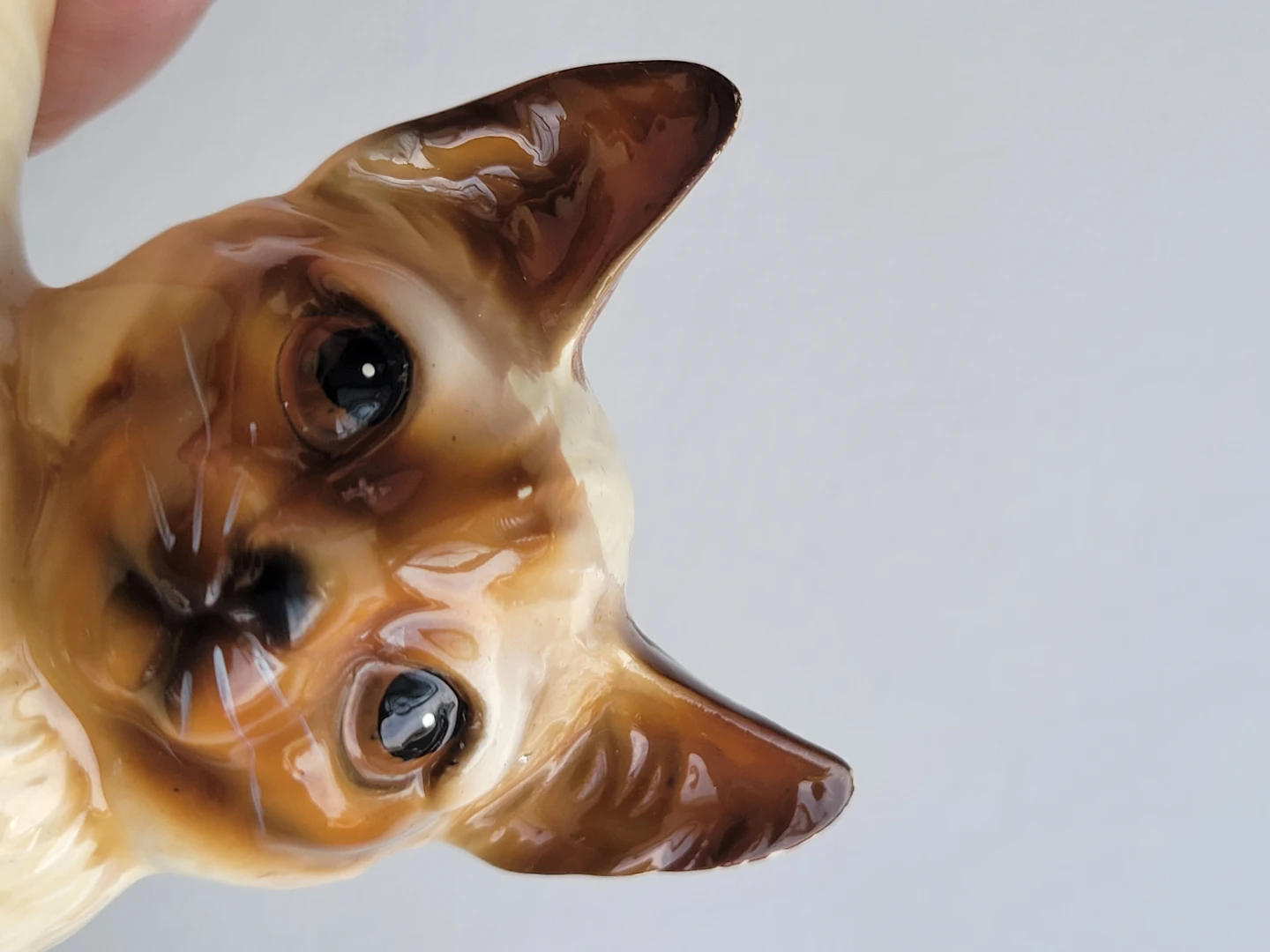 Beautiful Vintage Siamese Cat Figurine. Cat Statues