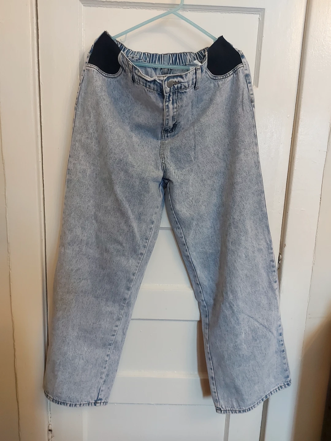Blue Wash Wide Leg maternity Jeans