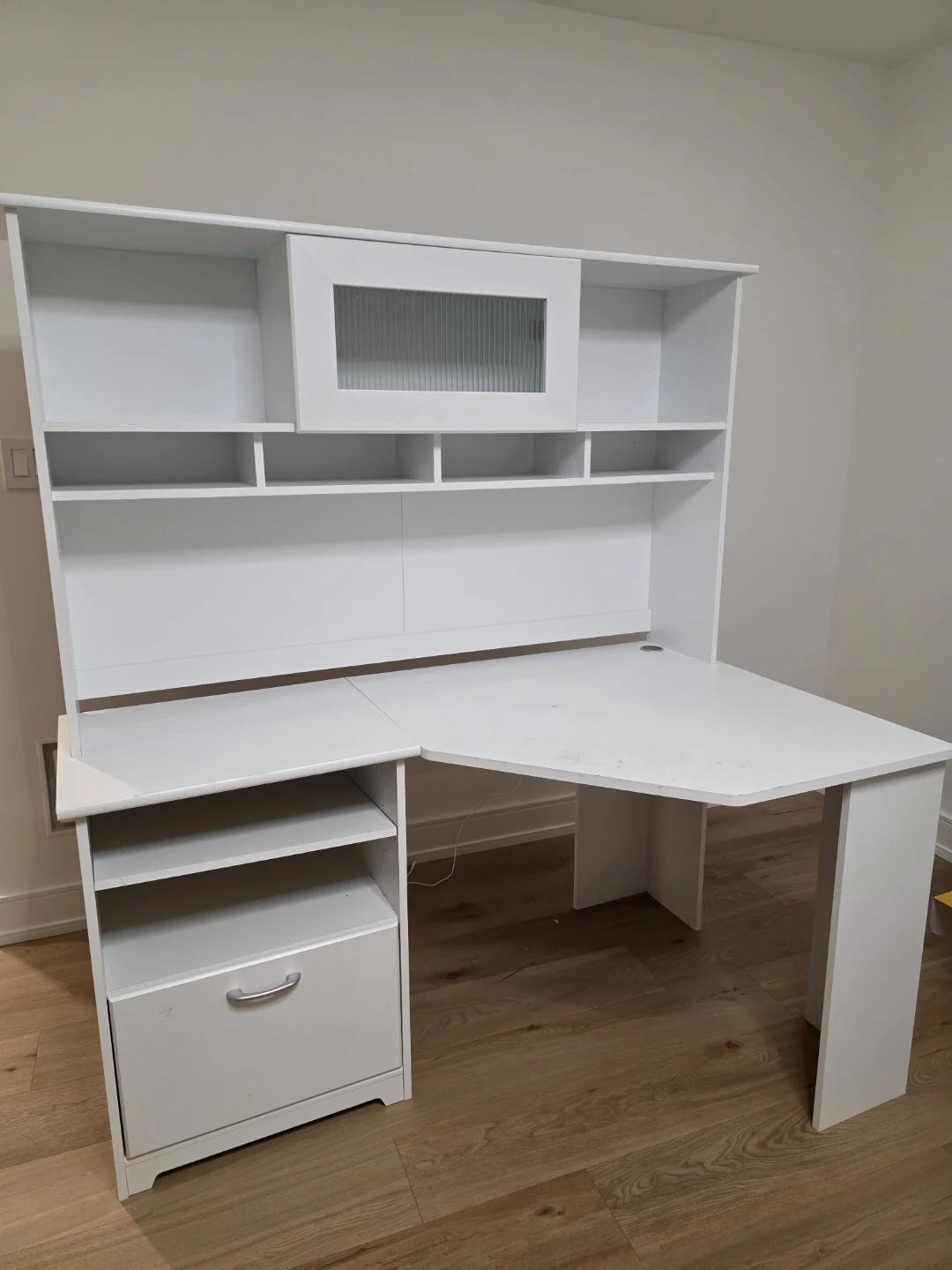 White Corner Desk with Hutch - photo 5