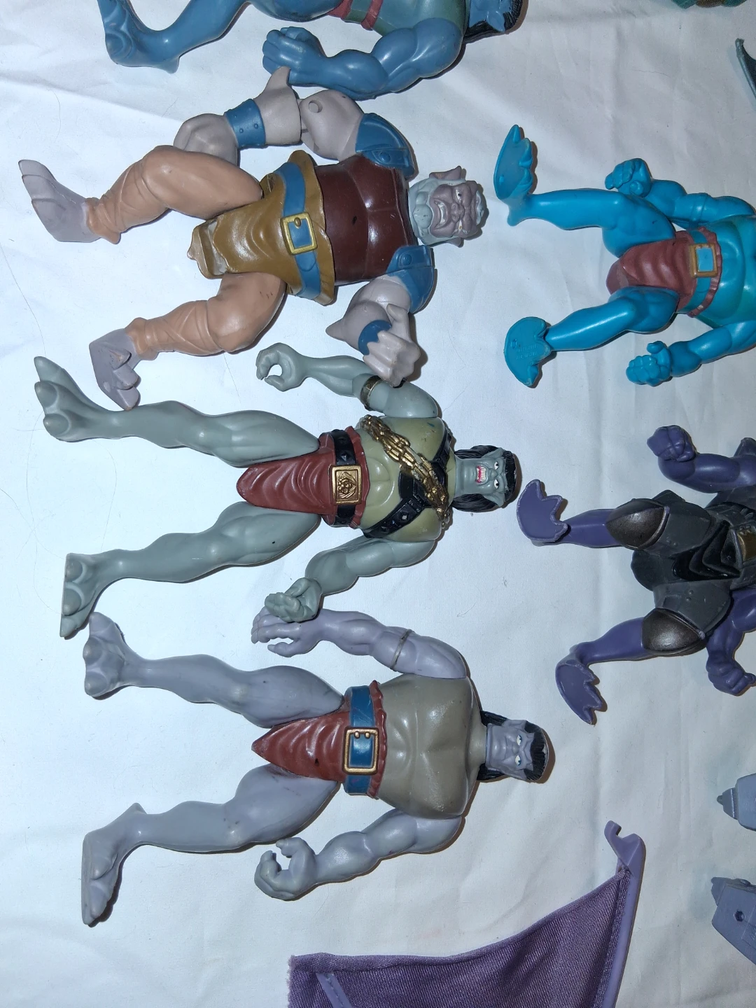 Gargoyles Action Figure Lot - photo 3