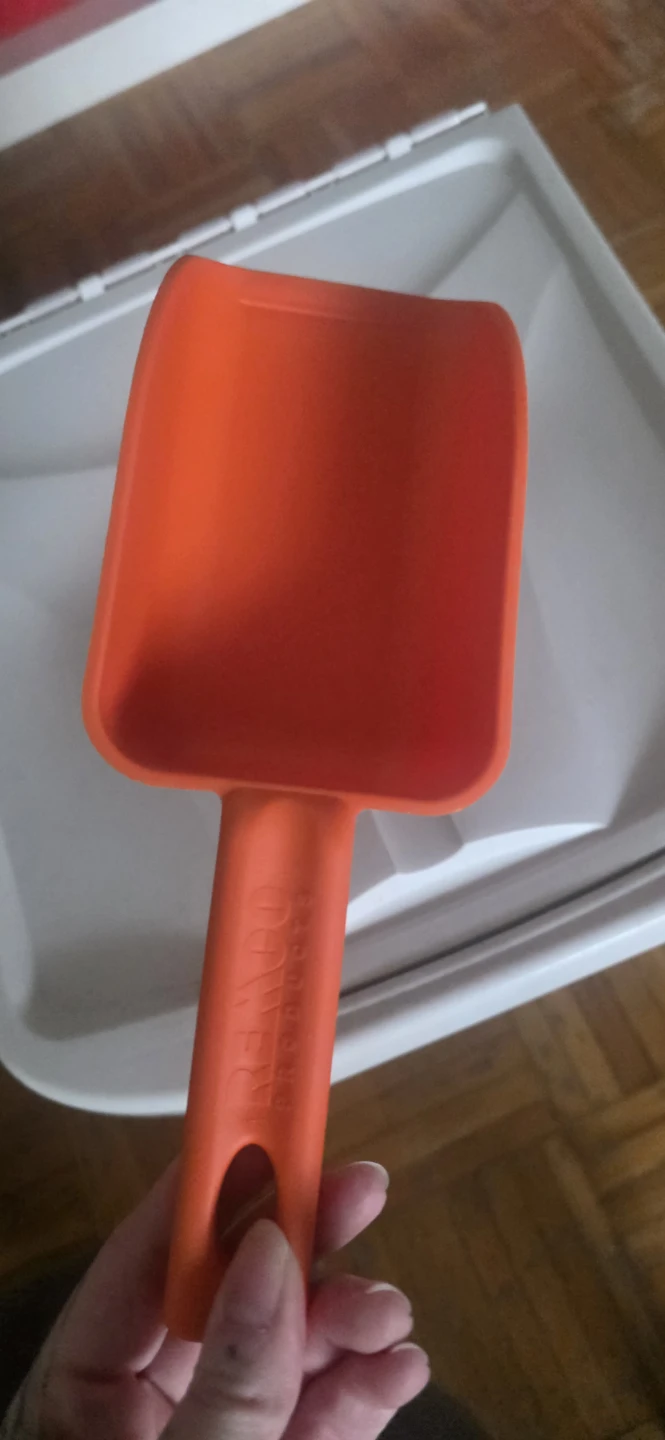 25 lb Pet Food Container with Scoop - photo 3