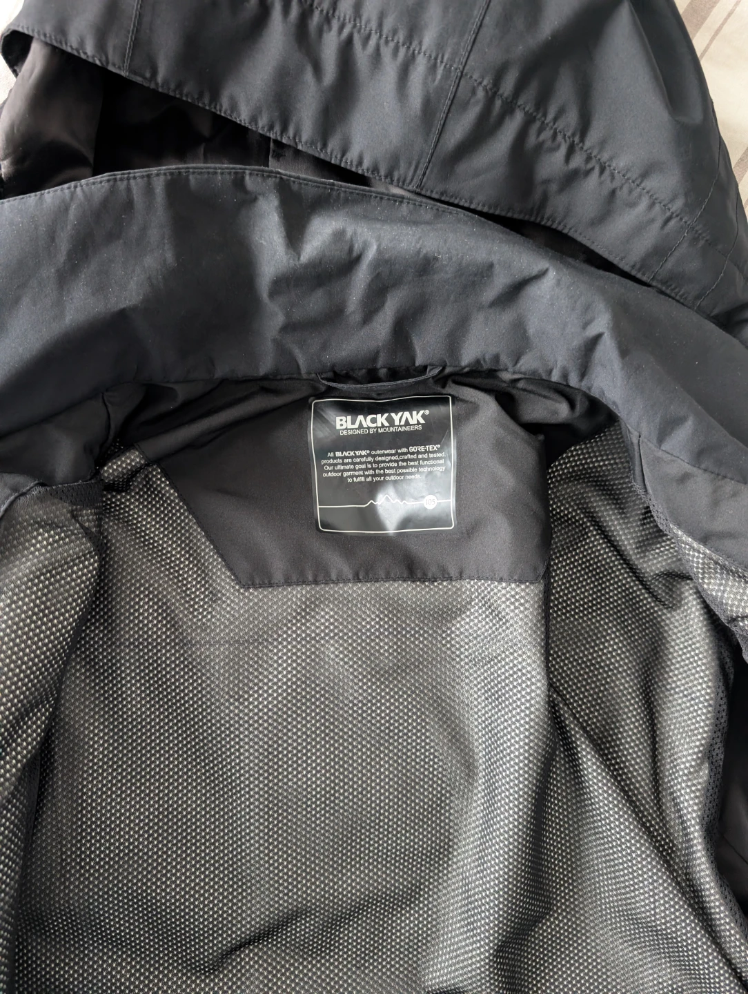 Black Yak GORE-TEX Jacket - photo 2