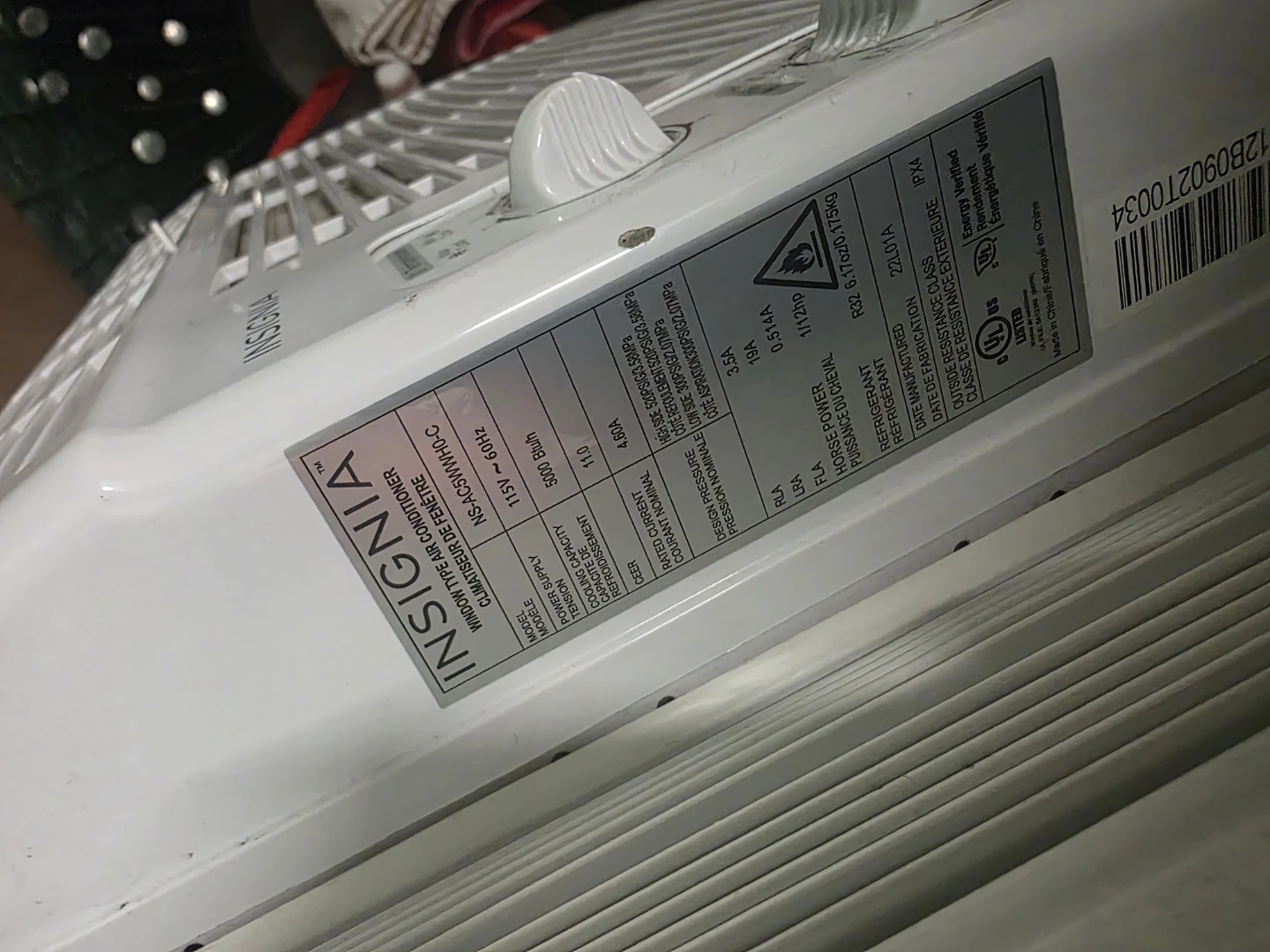 Insignia 5000 BTU Window Air Conditioner - photo 2