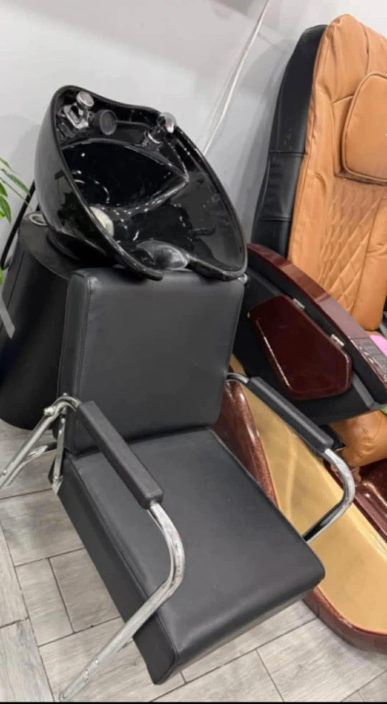 Salon accessories and furniture - photo 3