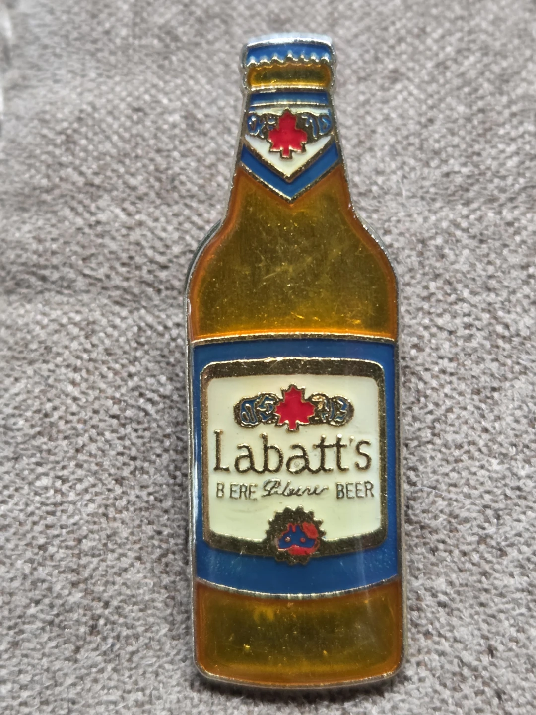 Vintage Labatt's Beer Bottle Lapel Pin