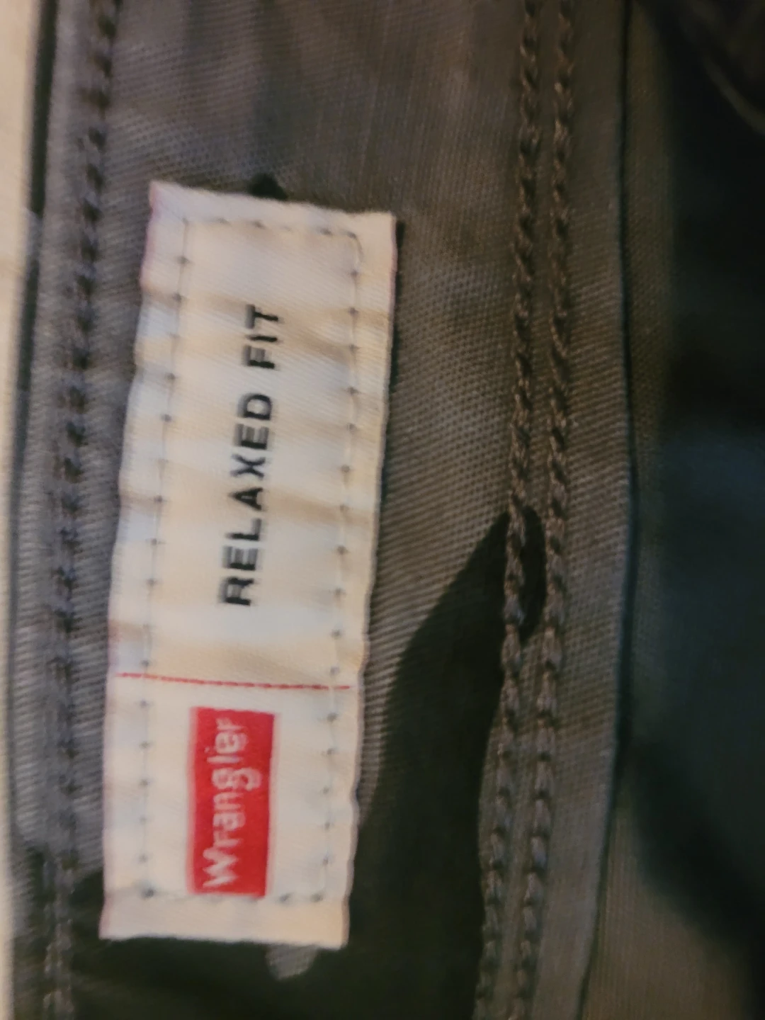 Size 36 wrangler cargo shorts - photo 3
