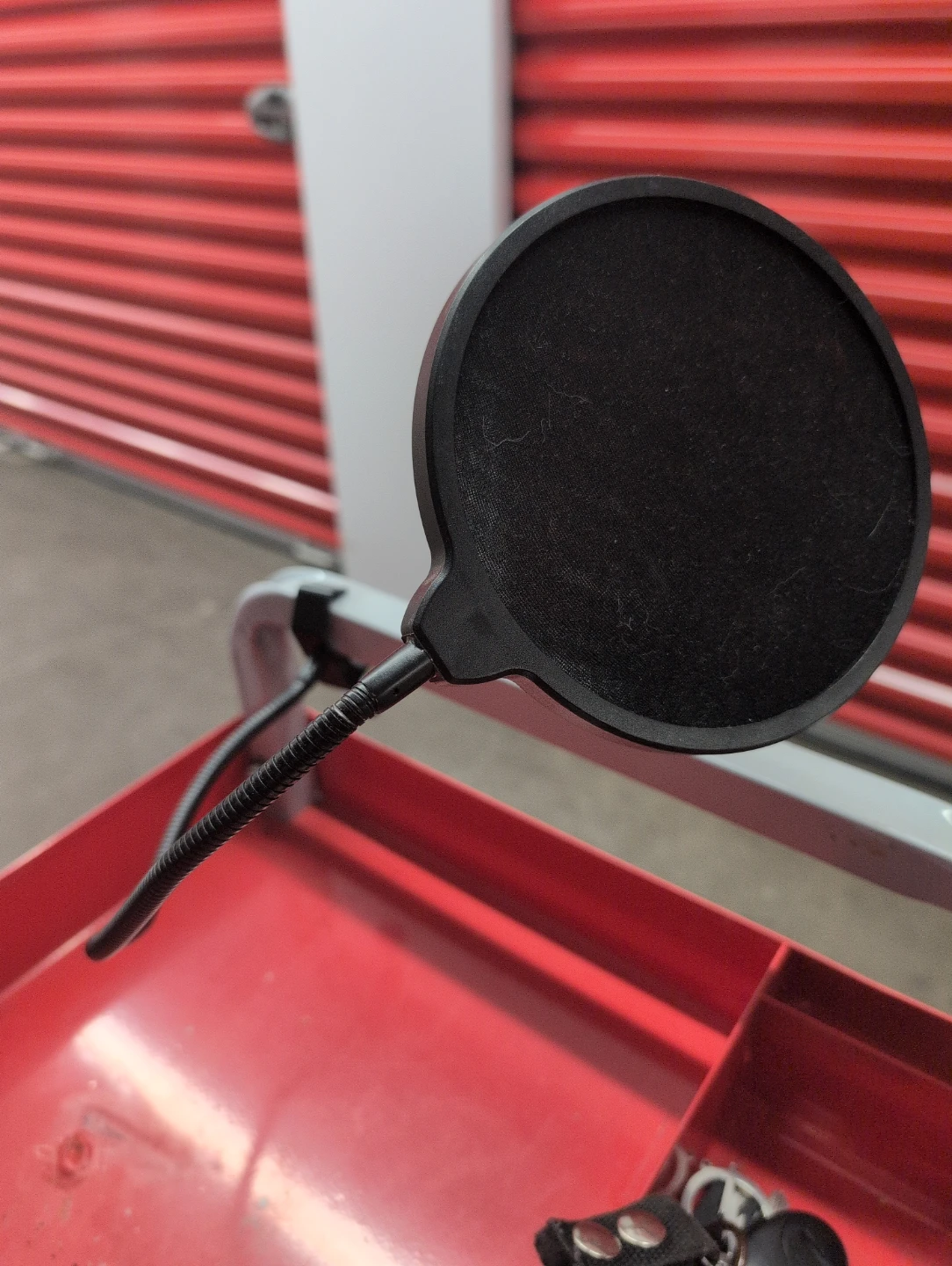 Microphone Pop Filter with Clamp