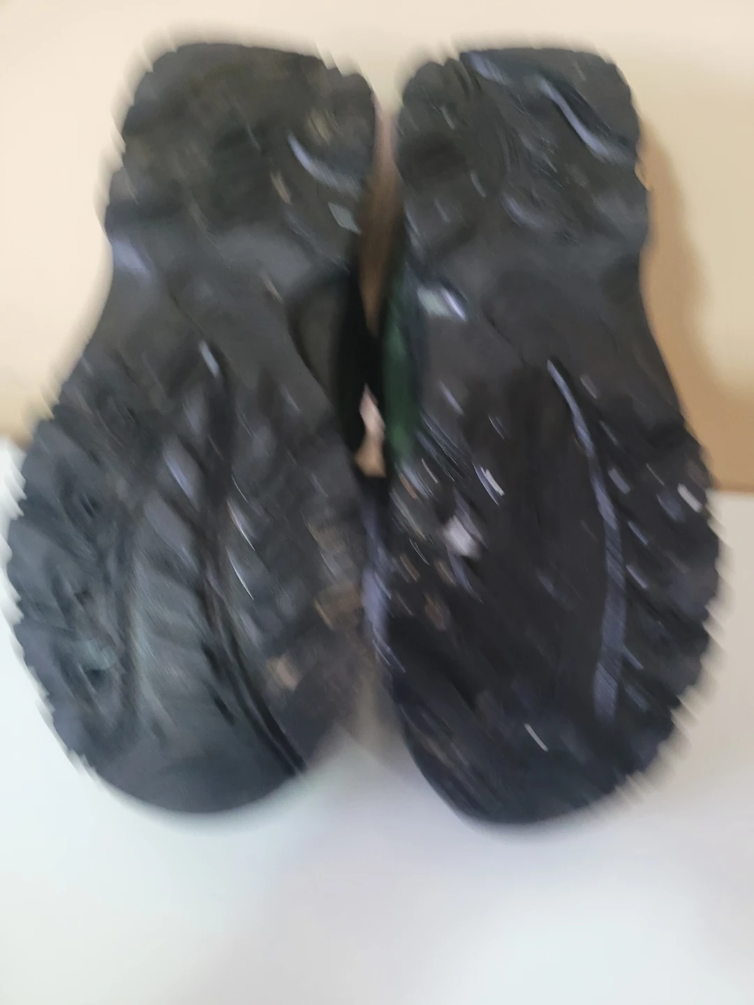 Mountain Warehouse Isodry Hiking Boots - Men's Size 10 - photo 5