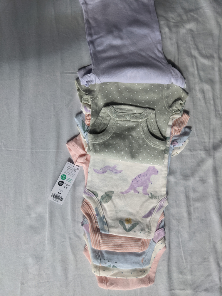 Newborn Carter's Baby Bodysuits - 6 in the Pack - photo 2