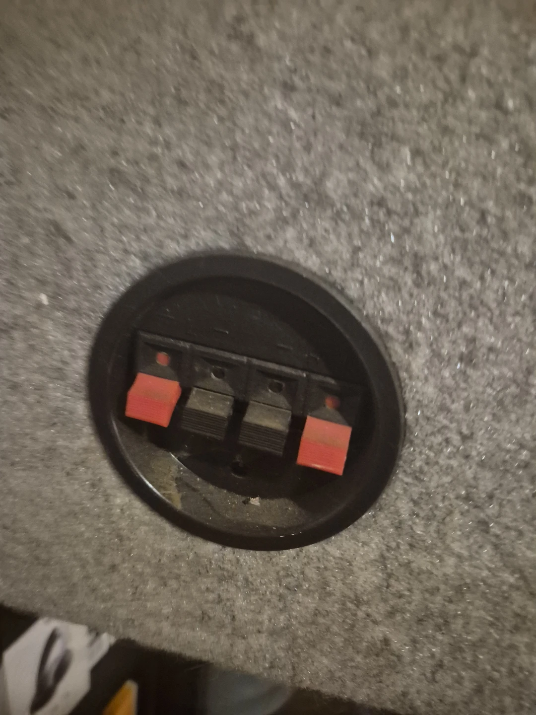 Car Speaker Box with Two Speakers and Tweeter - photo 2