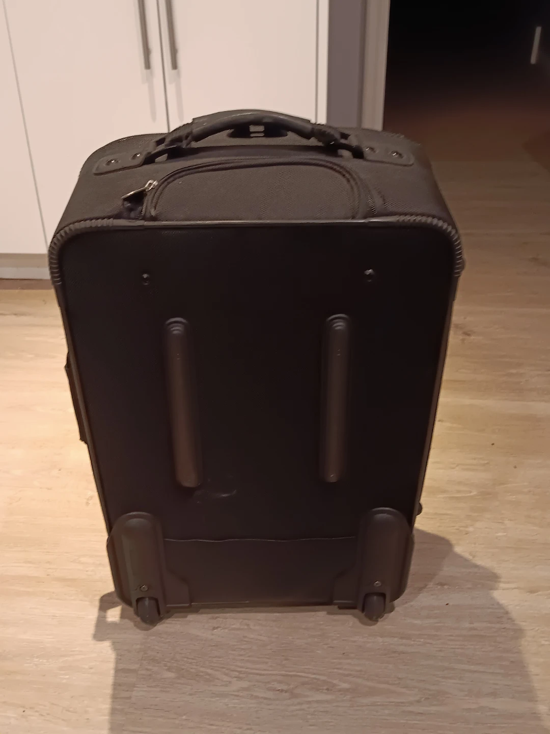 Suitcases - photo 2
