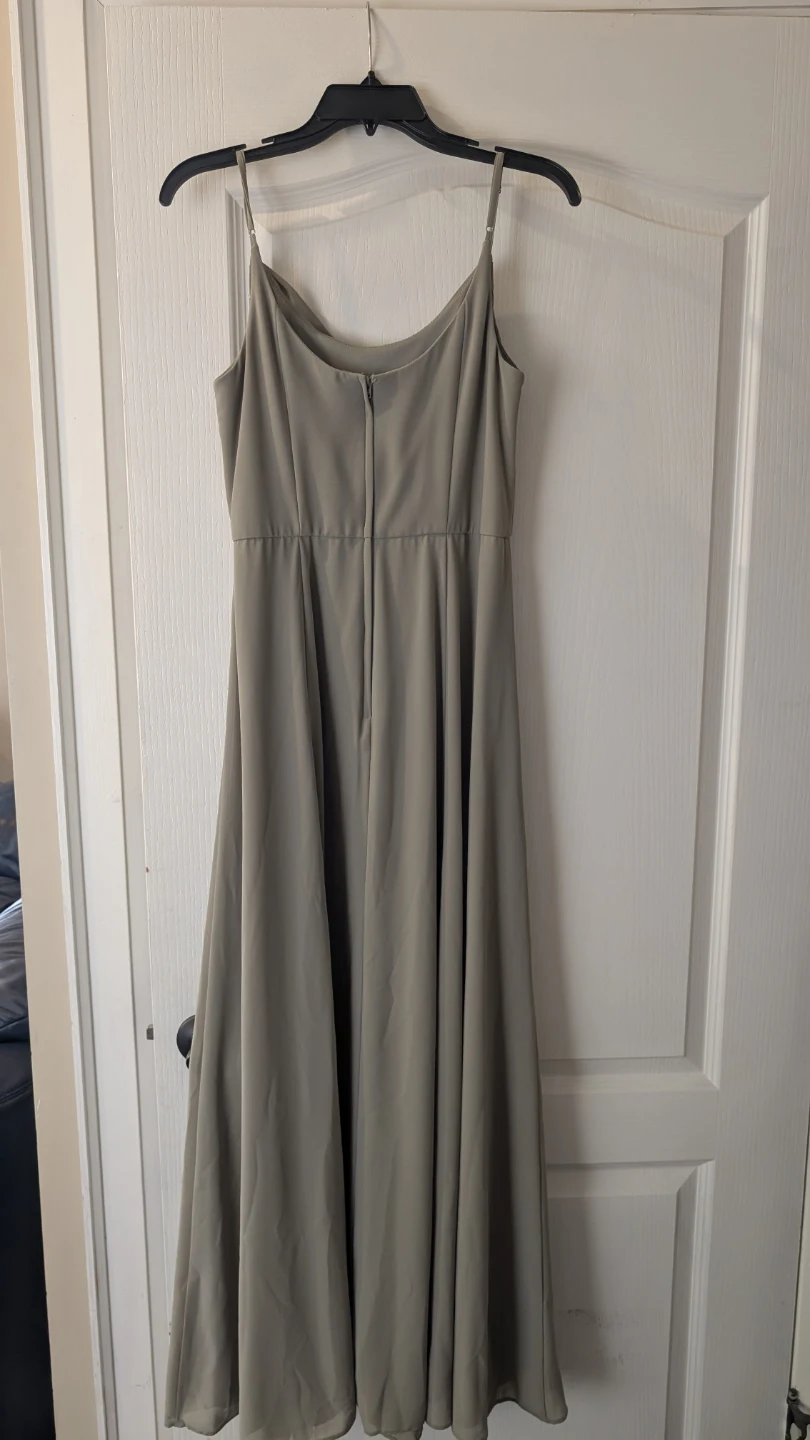 David's bridal eucalyptus bridesmaids dress - size 8 worn once - photo 2