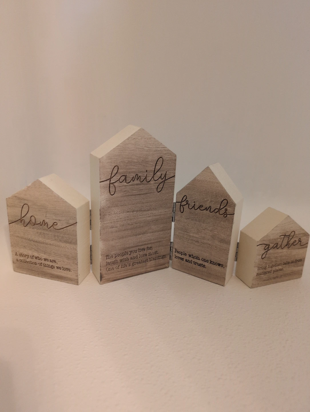 Wooden House Shaped Home Decor Set - photo 2