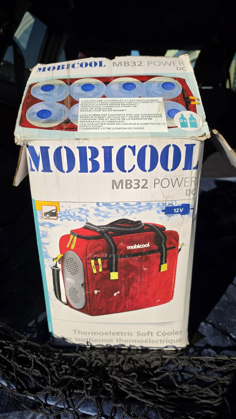 Mobicool MB32 Power DC Thermoelectric Soft Cooler