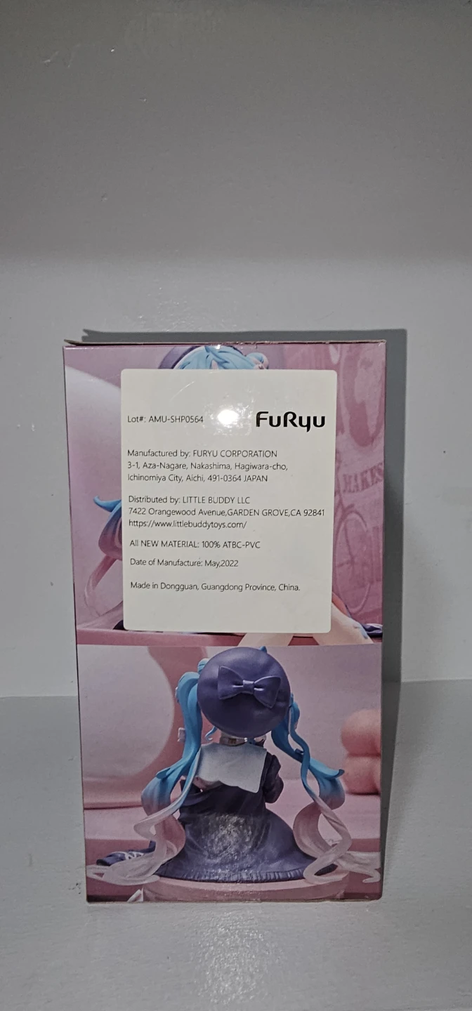 FuRyu Hatsune Miku Figure - photo 4