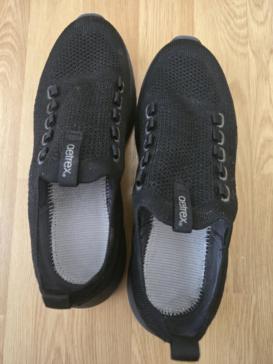 🥕   Aetrex Black Knit Slip-On Sneakers - photo 4