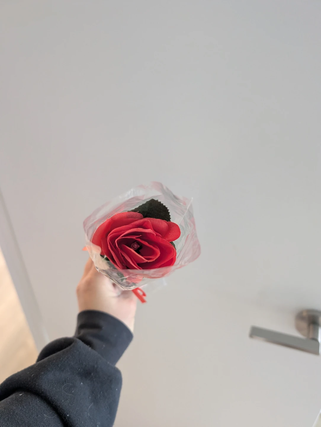 Red Rose with LED Light - photo 2