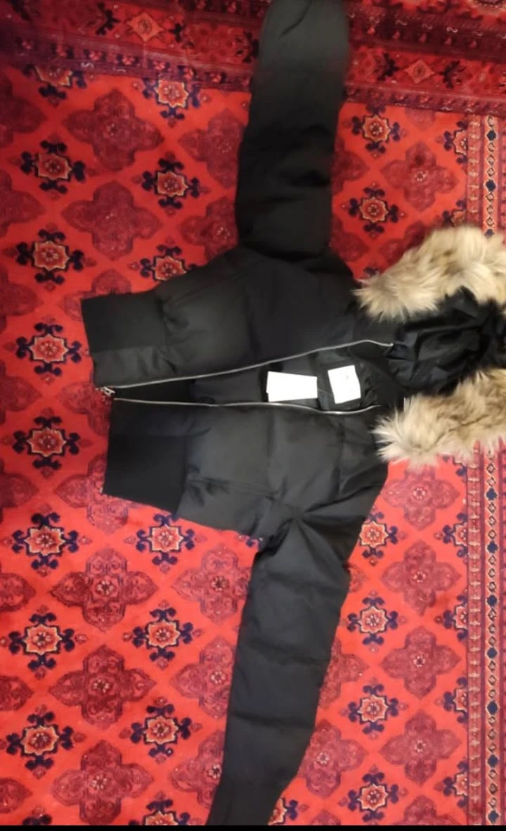 ( ON SALE )Black Hollister Bomber Coat with Faux Fur Hood - photo 2