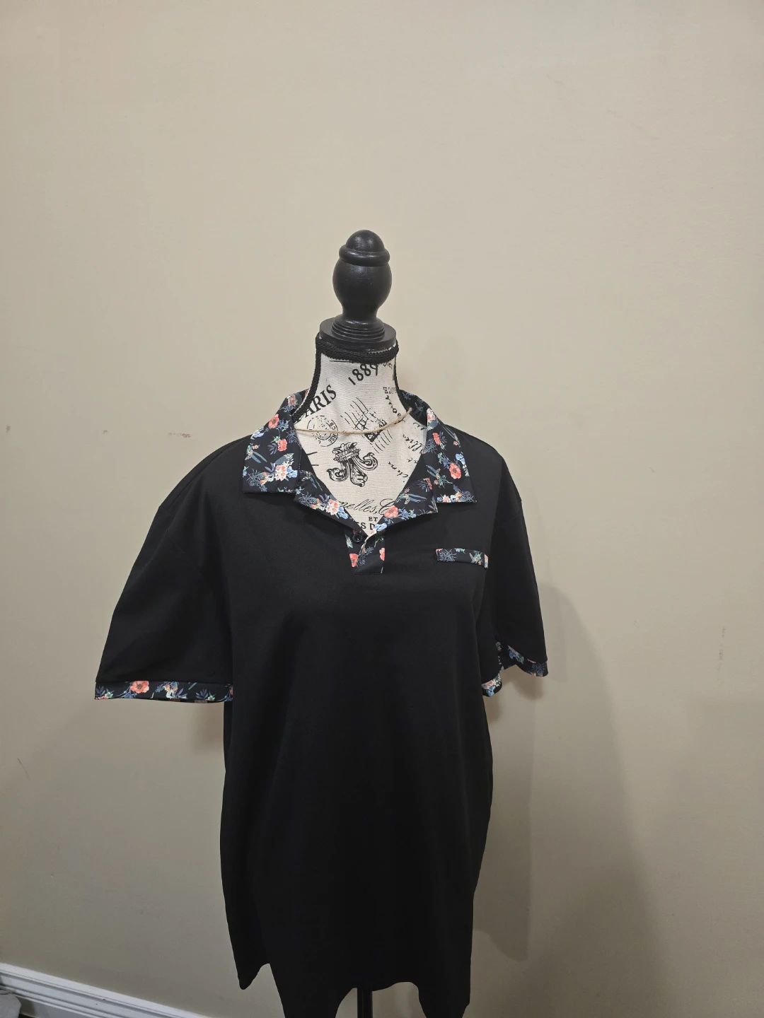 Black Short Sleeve Button-Up Shirt with Floral Trim
