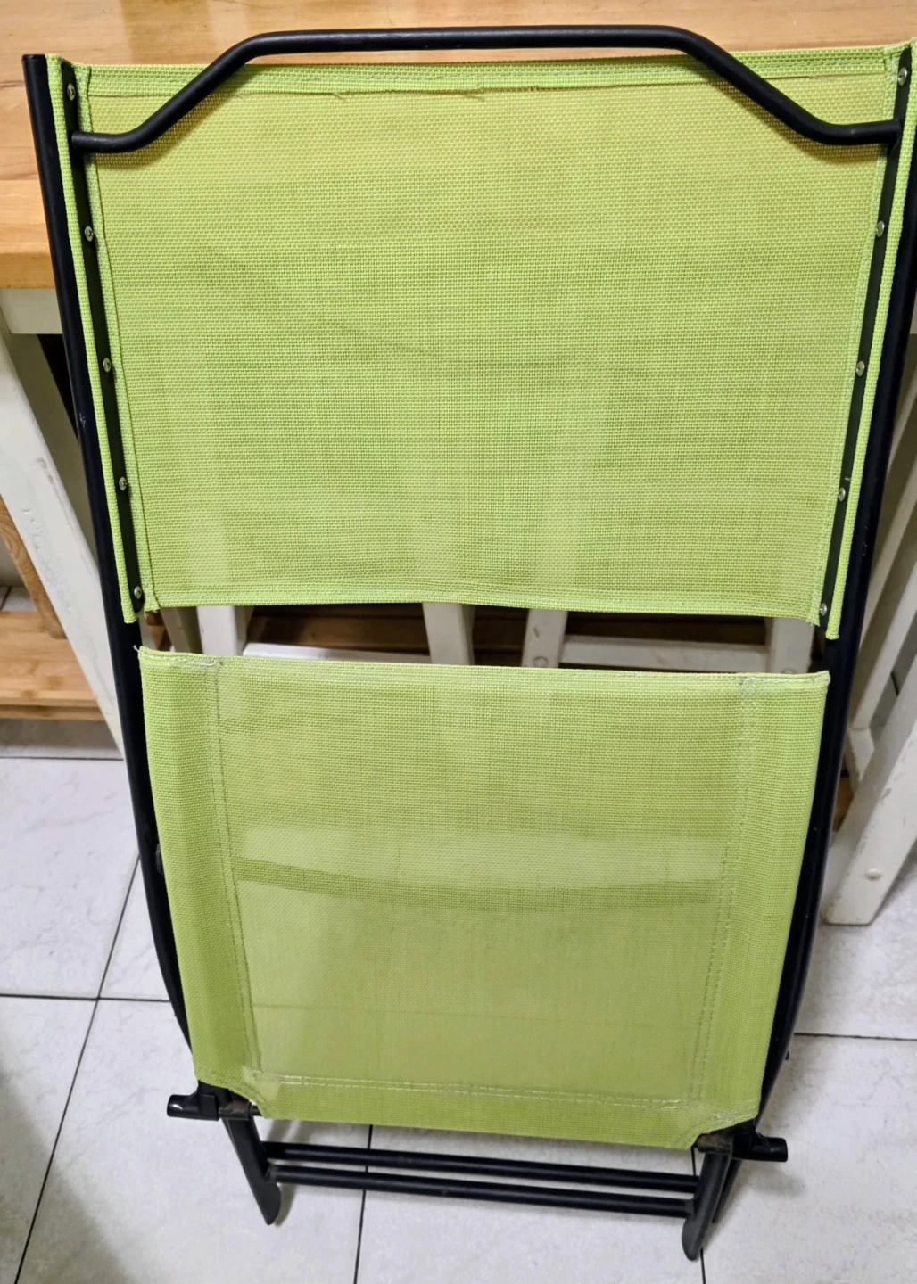 Two folding bistro chairs - photo 4