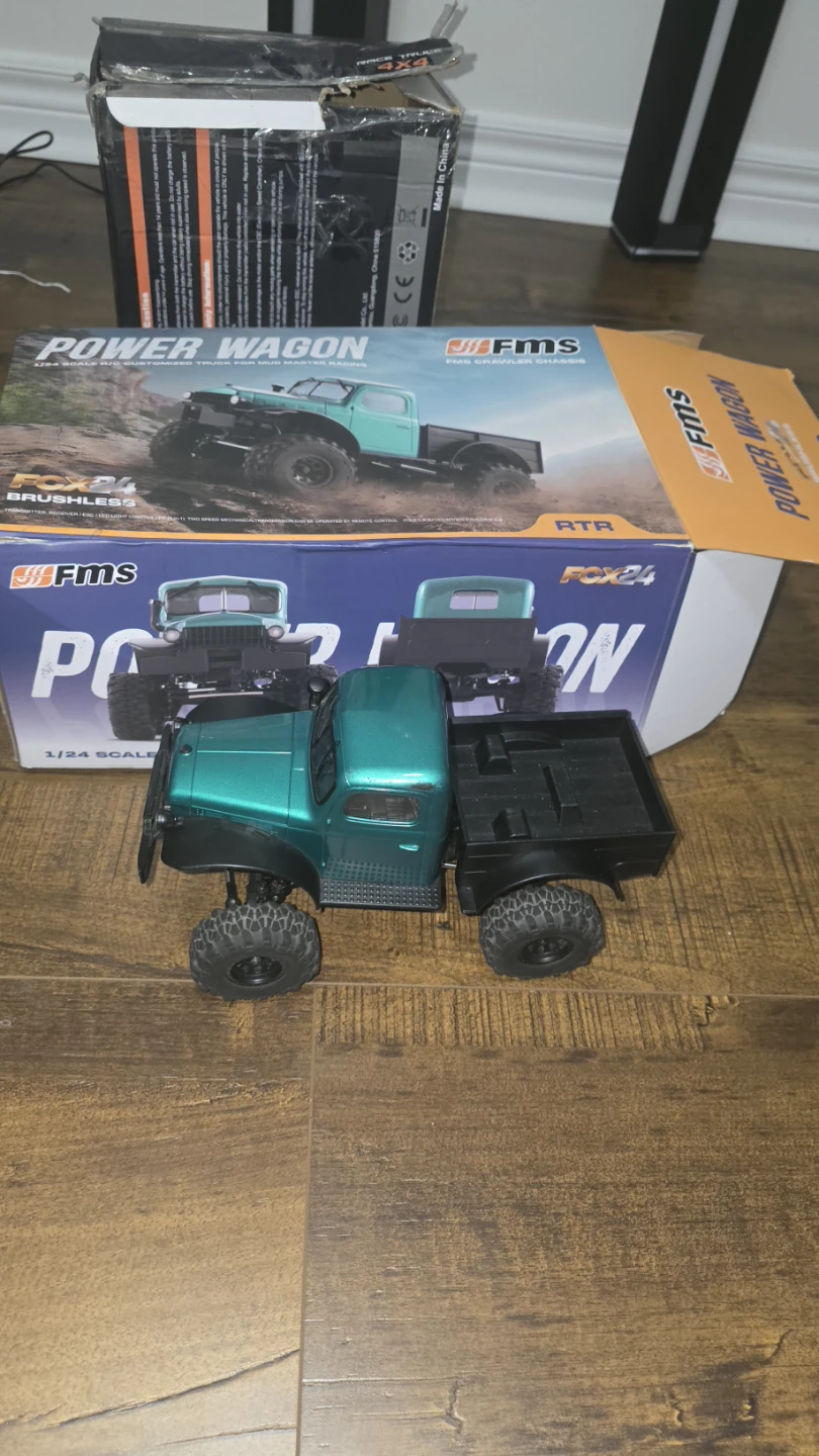 FMS RC Power Wagon 1/24 Scale RTR - photo 2