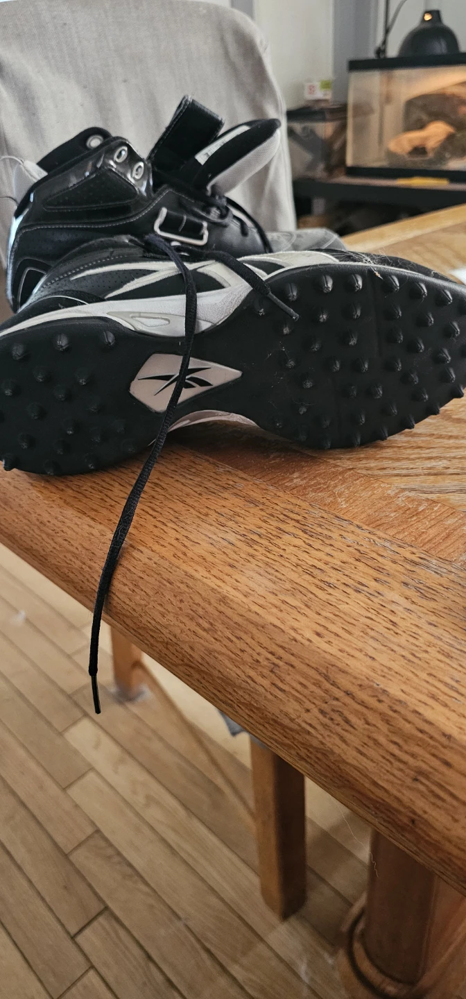 Reebok NFL Football Cleats - photo 2