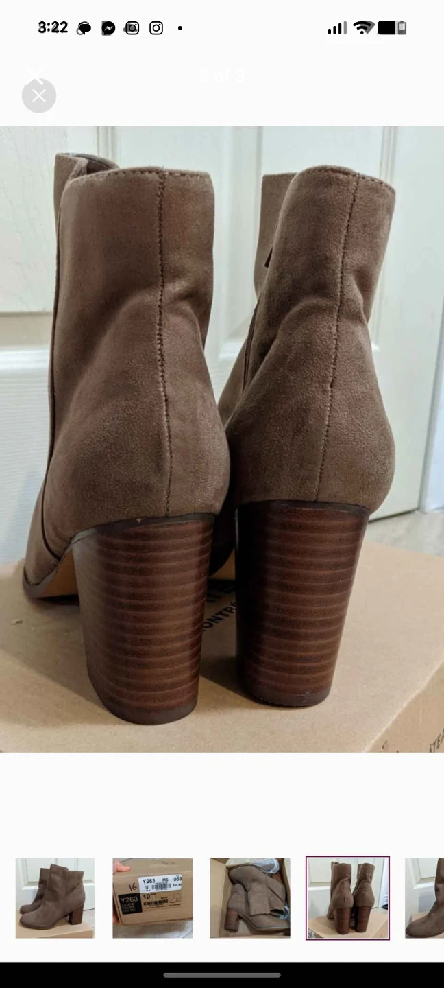 Le Chateau Taupe Suede Block Heel Ankle Boots Size 10 - photo 2