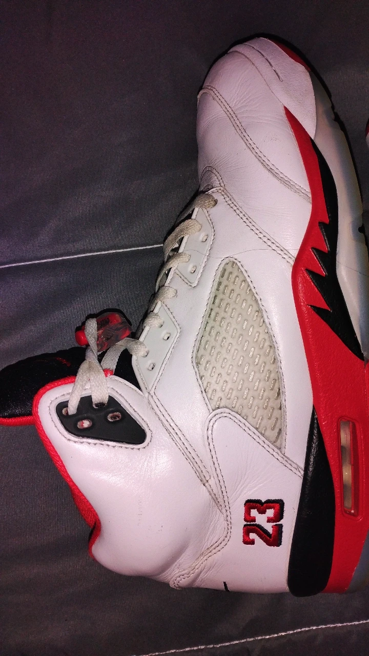 Air Jordan 5 Retro '23' White Red Black Size 11 - photo 4