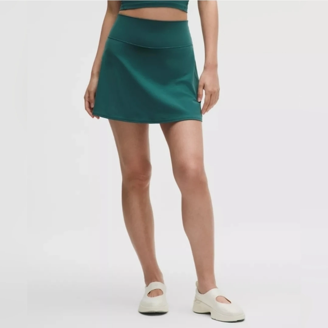 Lululemon high rise align skirt | size 4