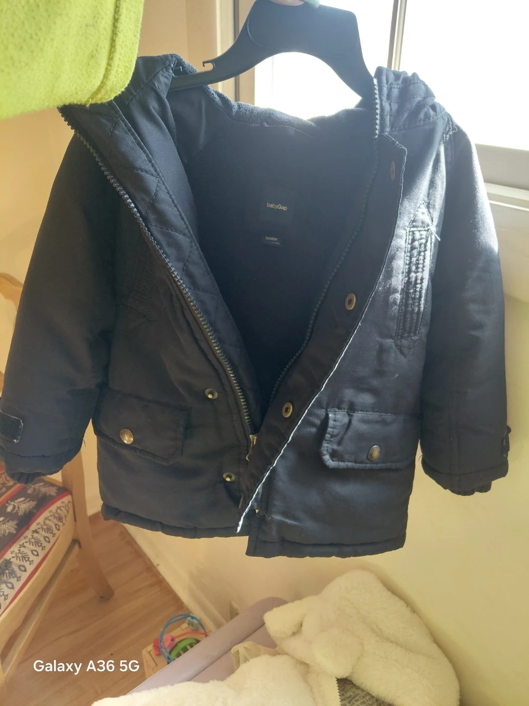 Baby Gap Black Winter Jacket - photo 3