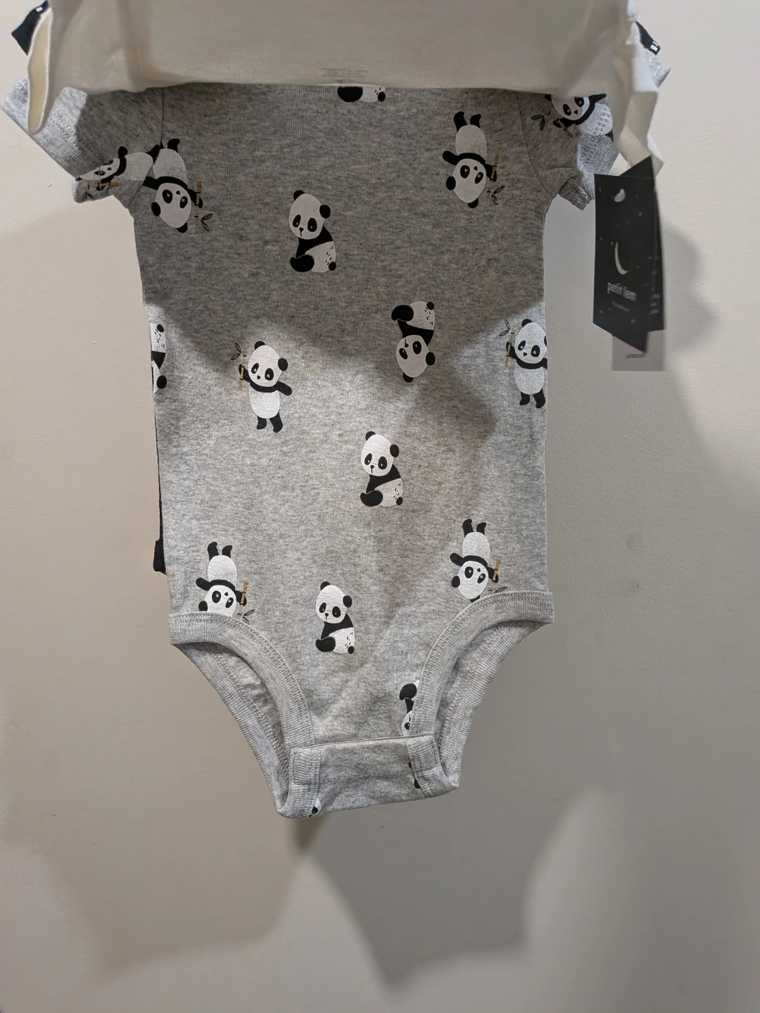 NEW 9 months Petit Lem Panda Bodysuit Set - 9 Months - photo 2